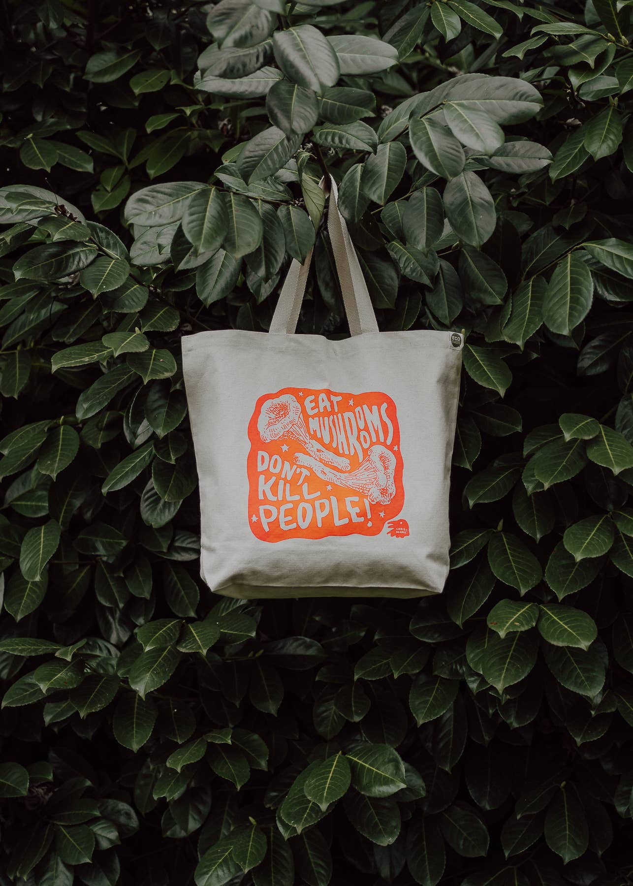 Eat Mushrooms Dont Kill People Tote